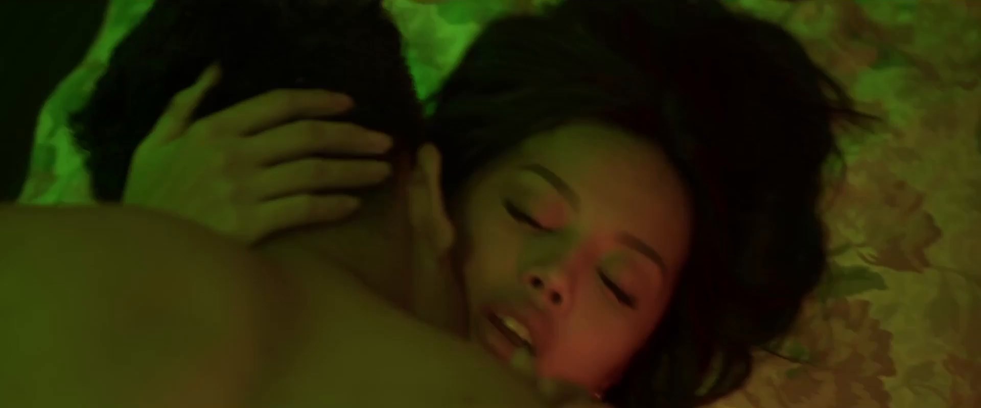Sex Hub 2023 S01E01 VMax Hindi Hot Web Series